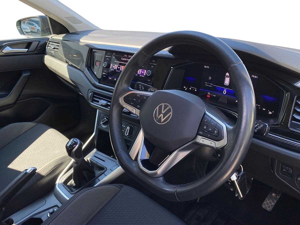 Volkswagen Polo MK6 Facelift (2021) 1.0 80PS Life