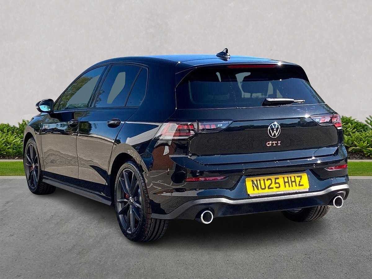 Volkswagen Golf GTI MK8 Facelift 2024 2.0 TSI (265ps) DSG