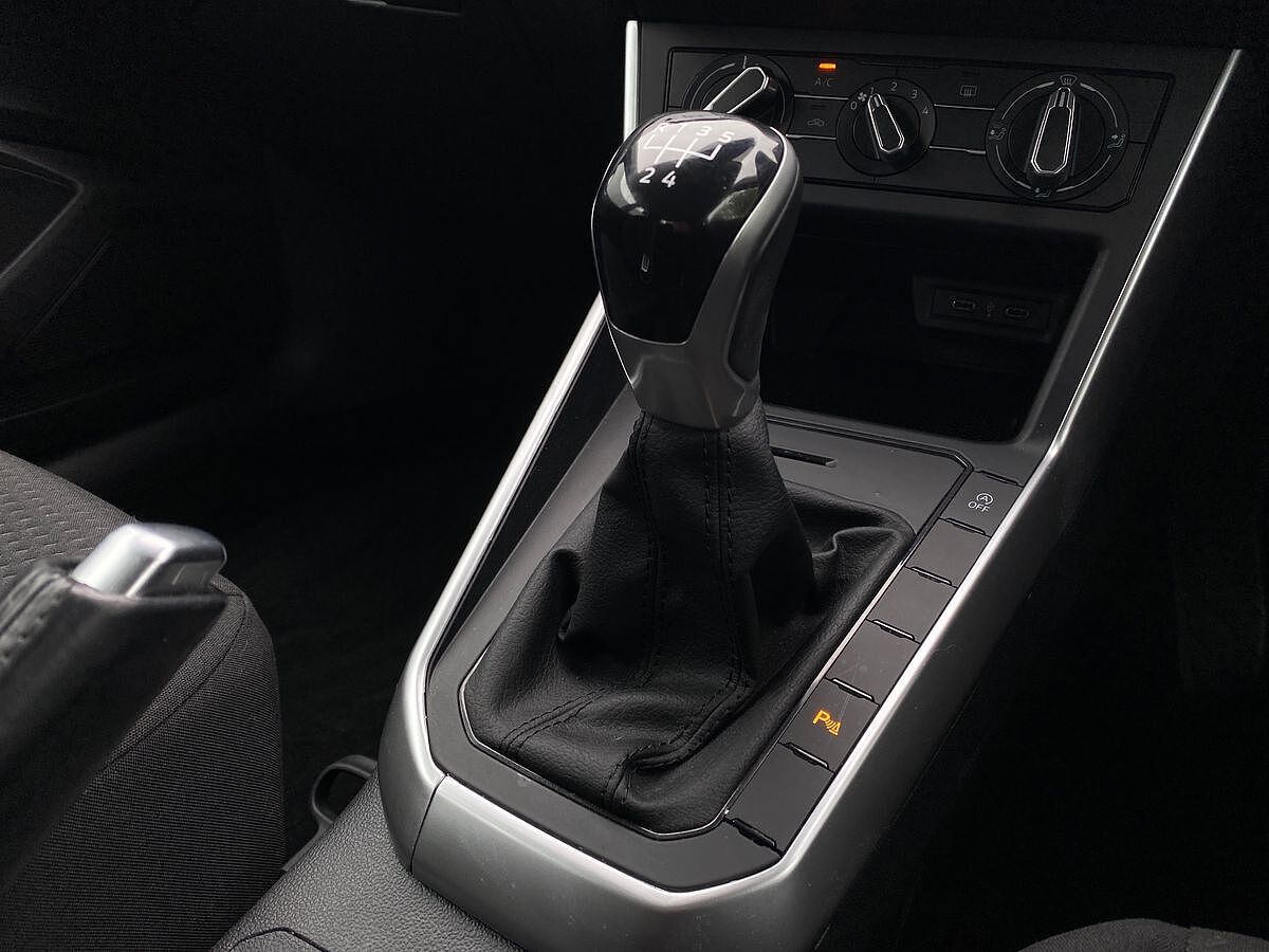 Volkswagen Polo 1.0 Life 5Dr