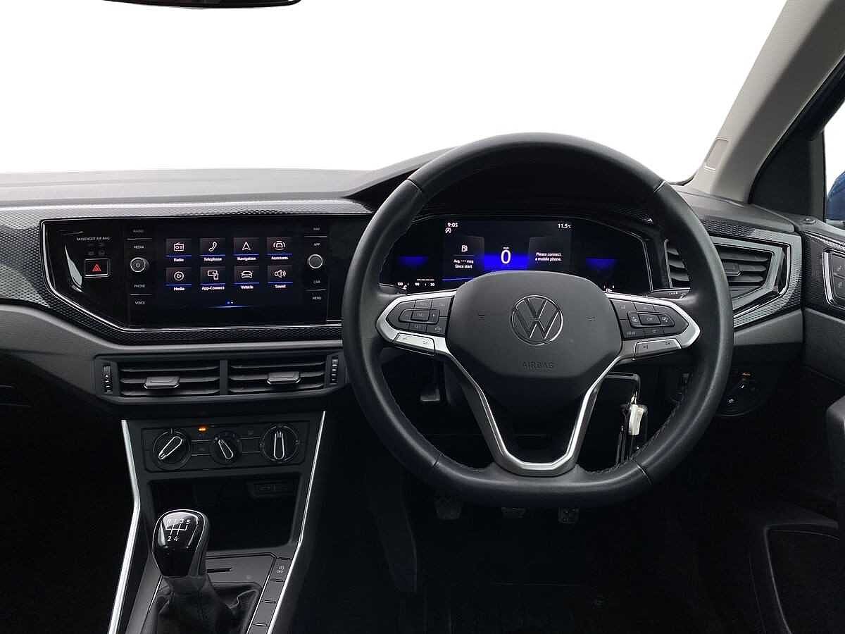 Volkswagen Polo 1.0 Life 5Dr