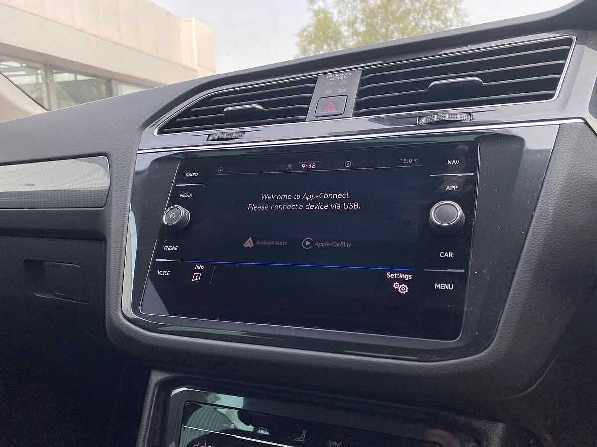Volkswagen Tiguan 1.5 TSI (150ps) Life EVO DSG 5 door