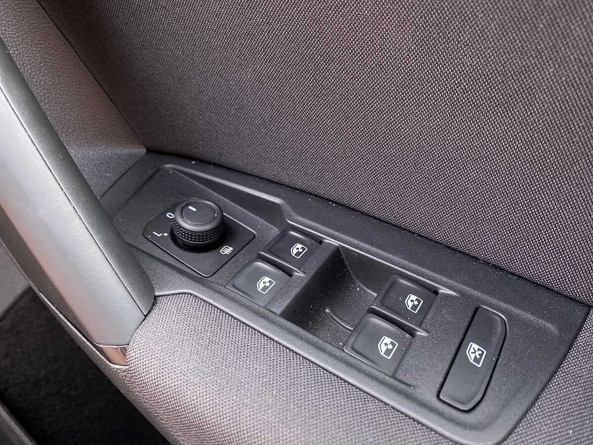 Volkswagen Tiguan 1.5 TSI (150ps) Life EVO DSG 5 door