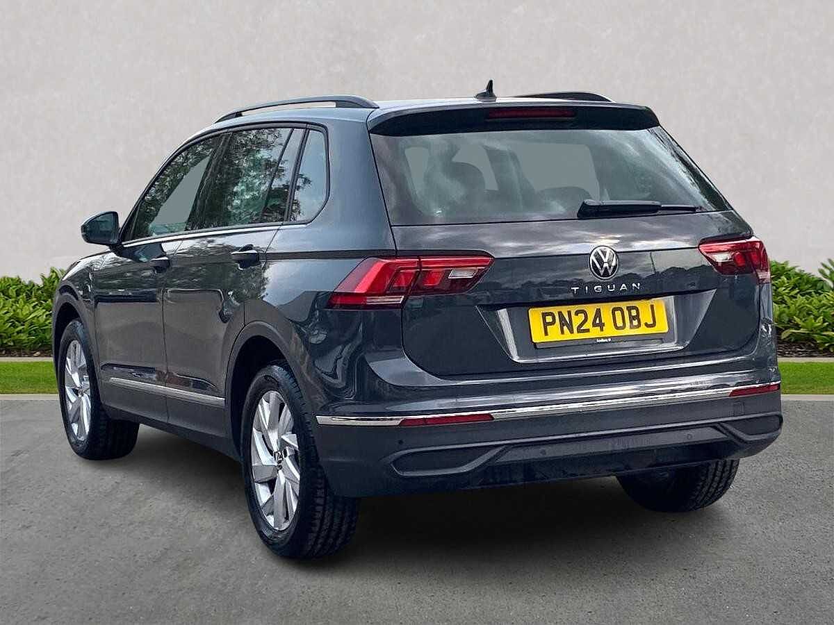 Volkswagen Tiguan 1.5 TSI (150ps) Life EVO DSG 5 door