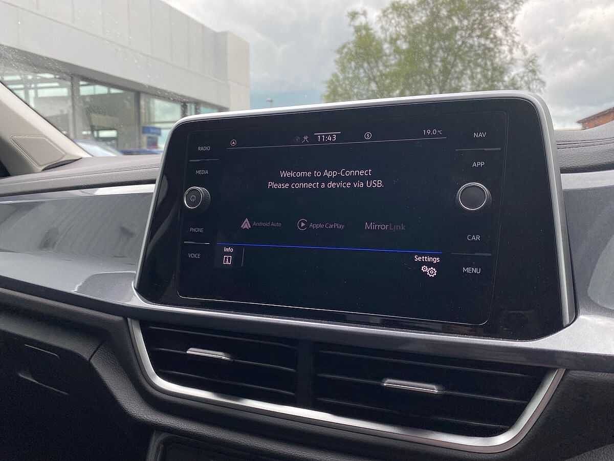 Volkswagen T-Roc 1.5 TSI Style 5Dr