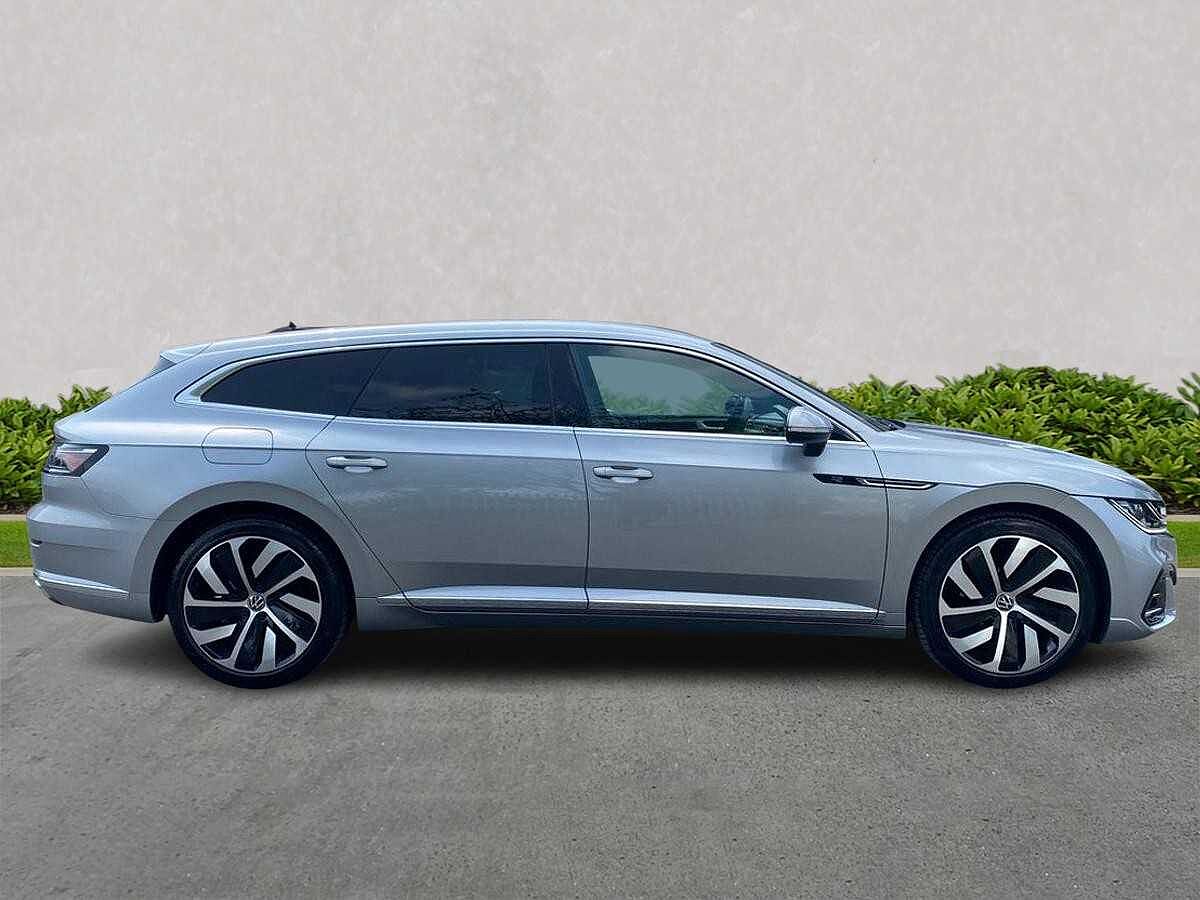 Volkswagen Arteon Shooting Brake R-Line 2.0 TDI 150PS DSG