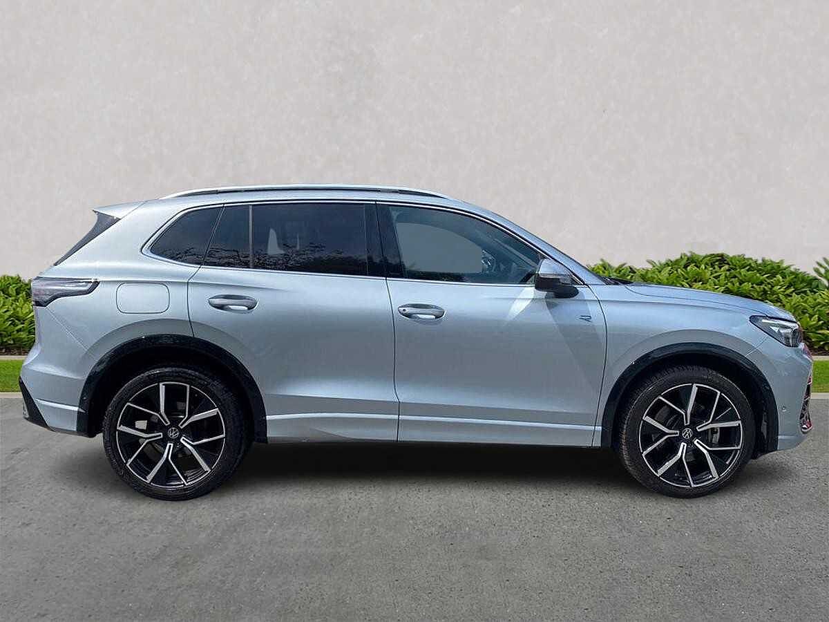 Volkswagen Tiguan 2.0TDI (150ps) R-Line DSG