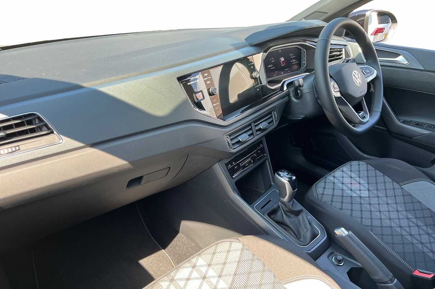Volkswagen Taigo R-Line 1.5 TSI 150ps 7-Speed DSG 5 Door
