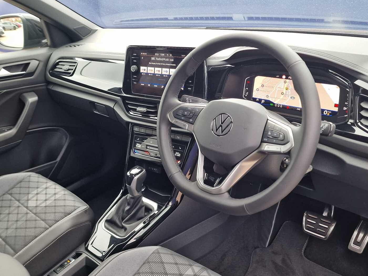 Volkswagen T-ROC 1.5 TSI (150ps) R-Line DSG + BLACK DESIGN PACK