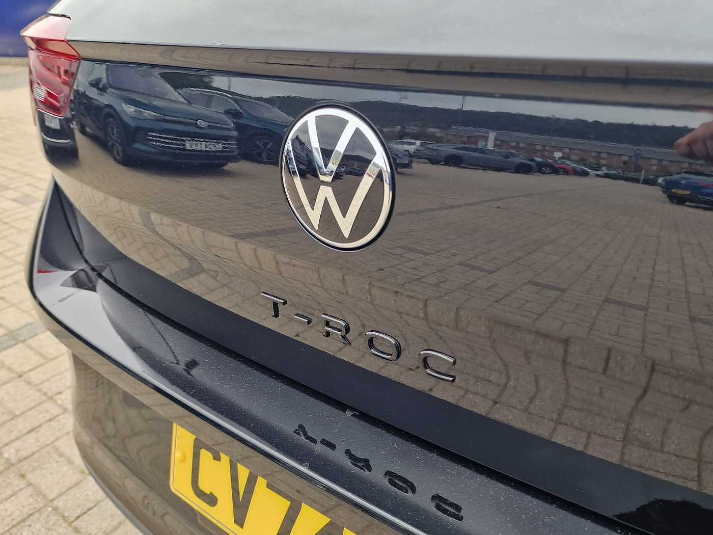 Volkswagen T-ROC 1.5 TSI (150ps) R-Line DSG + BLACK DESIGN PACK