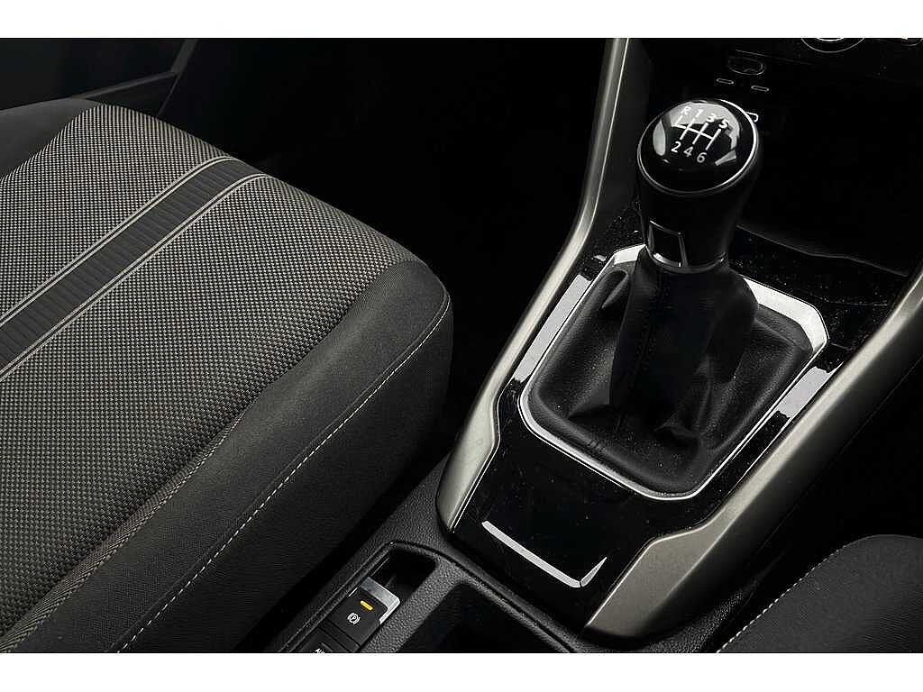 Volkswagen T-ROC 2017 1.0 TSI SE 110PS