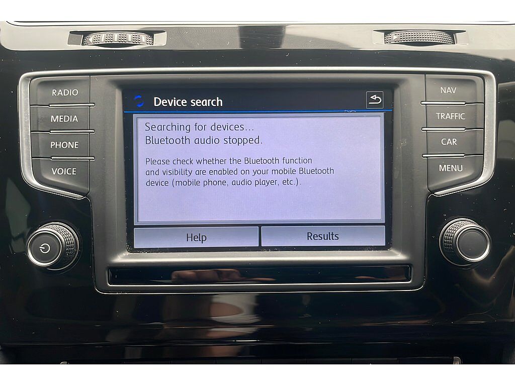 Volkswagen Golf R 2.0 TSI 300 PS 6-speed DSG 5 Door