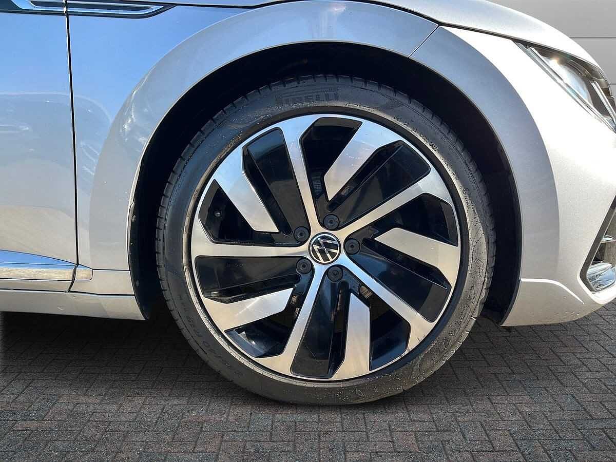 Volkswagen Arteon Shooting Brake R-Line 2.0 TDI 150PS DSG