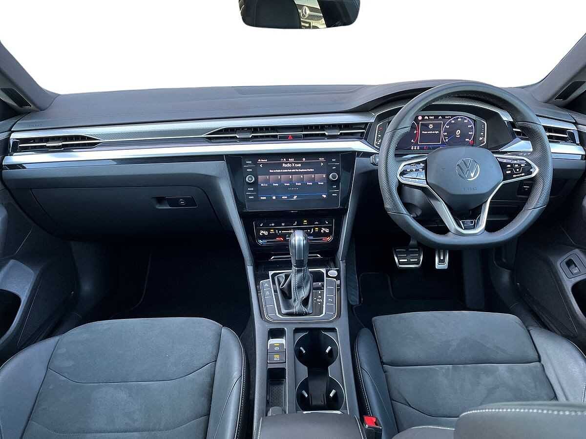 Volkswagen Arteon Shooting Brake R-Line 2.0 TDI 150PS DSG