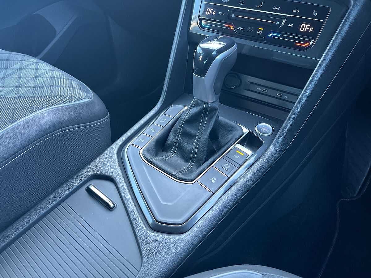 Volkswagen Tiguan 1.5 TSI (150ps) R-Line EVO DSG