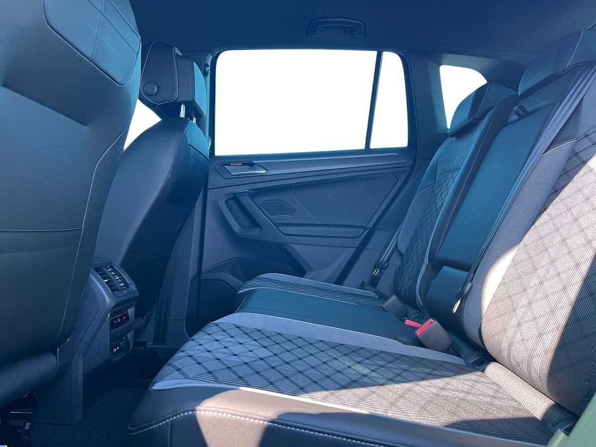 Volkswagen Tiguan 1.5 TSI (150ps) R-Line EVO DSG