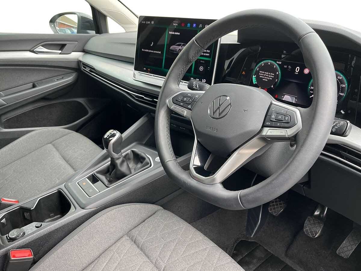 Volkswagen Golf 1.5 TSI Match 5dr