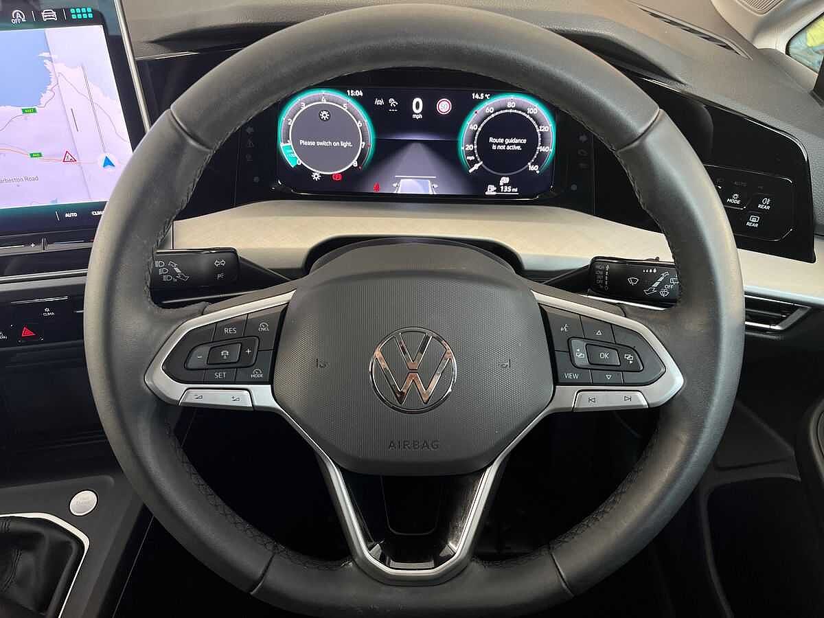 Volkswagen Golf 1.5 TSI Match 5dr
