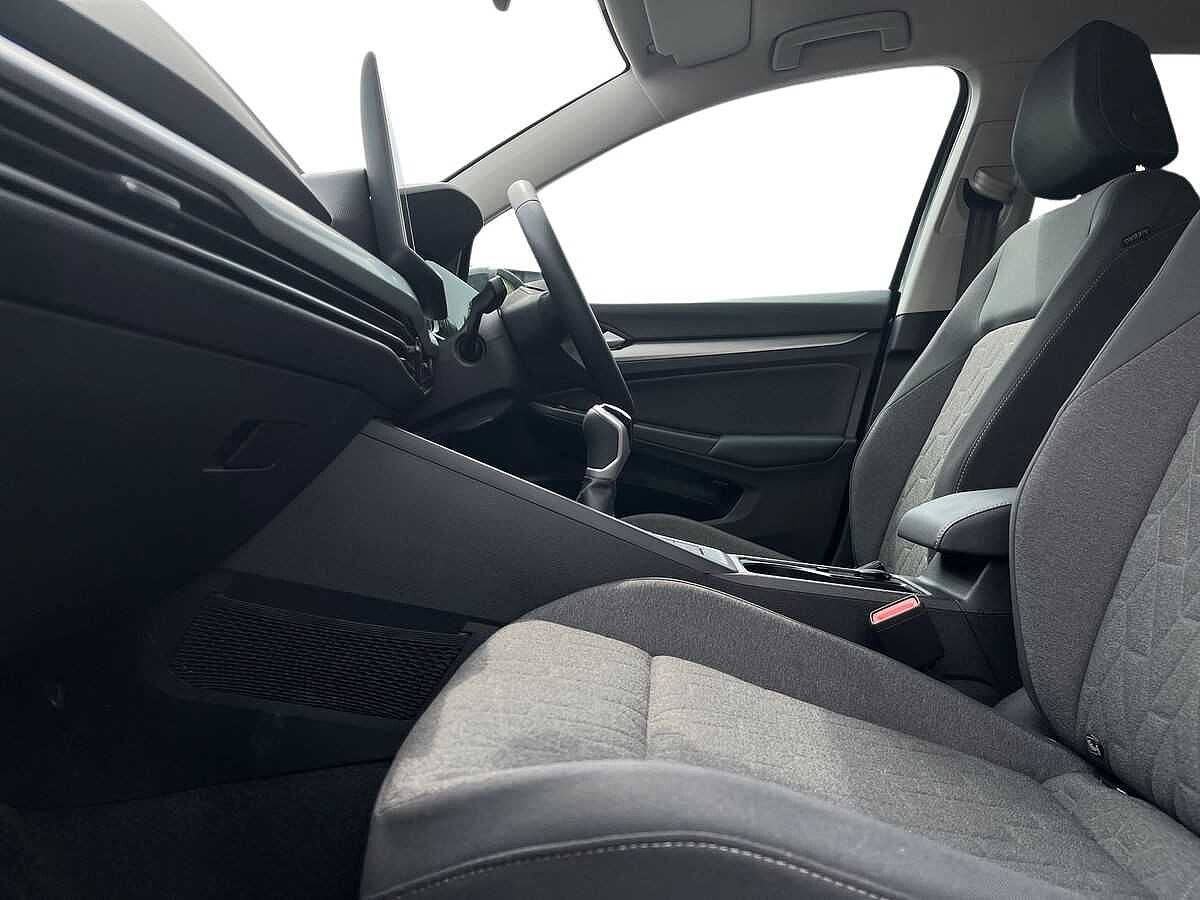 Volkswagen Golf 1.5 TSI Match 5dr
