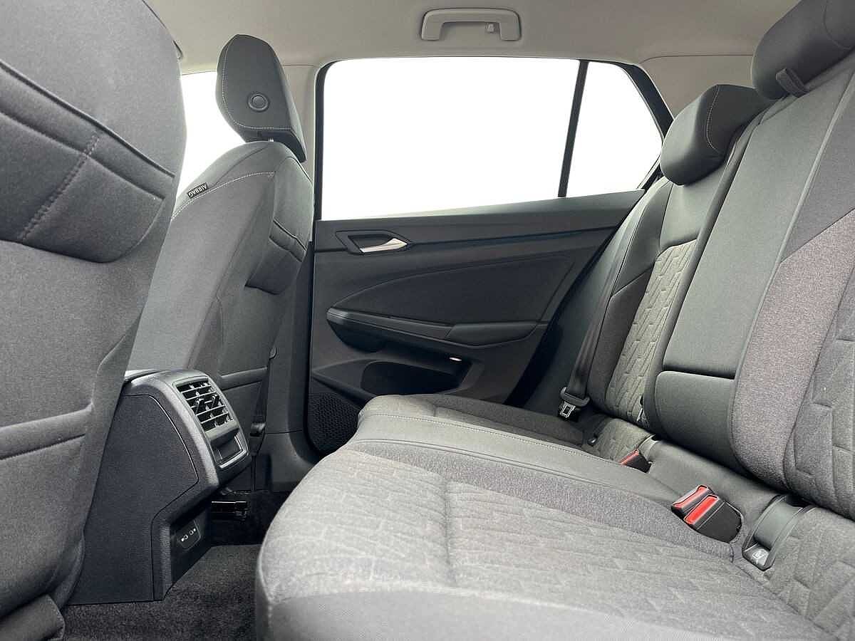Volkswagen Golf 1.5 TSI Match 5dr
