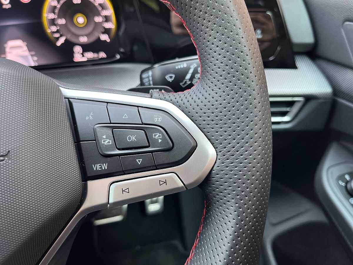 Volkswagen Golf GTI MK8 Facelift 2024 2.0 TSI (265ps) DSG