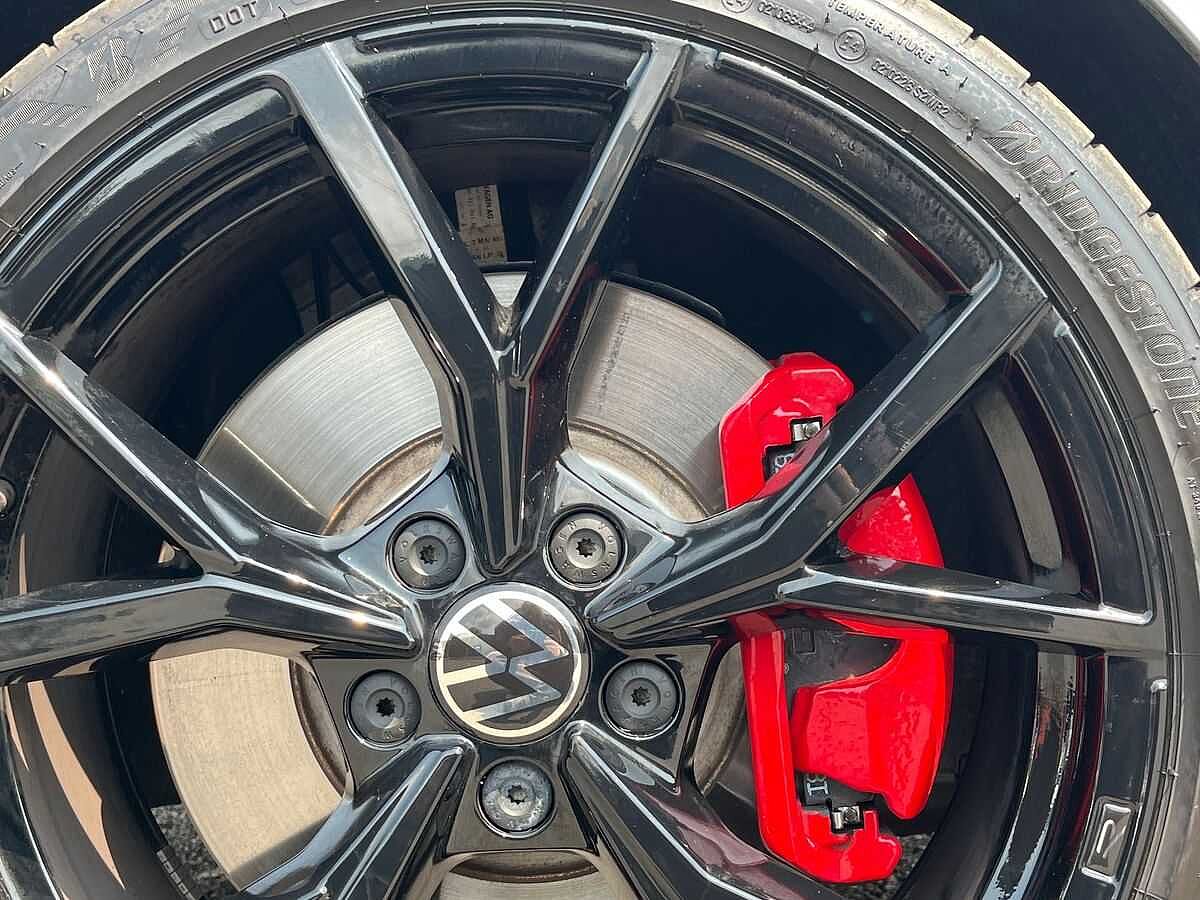 Volkswagen Golf GTI MK8 Facelift 2024 2.0 TSI (265ps) DSG