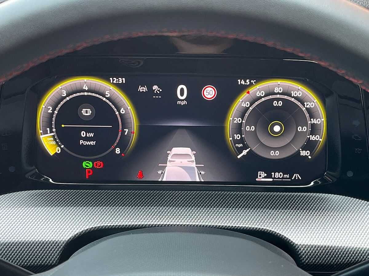Volkswagen Golf GTI MK8 Facelift 2024 2.0 TSI (265ps) DSG