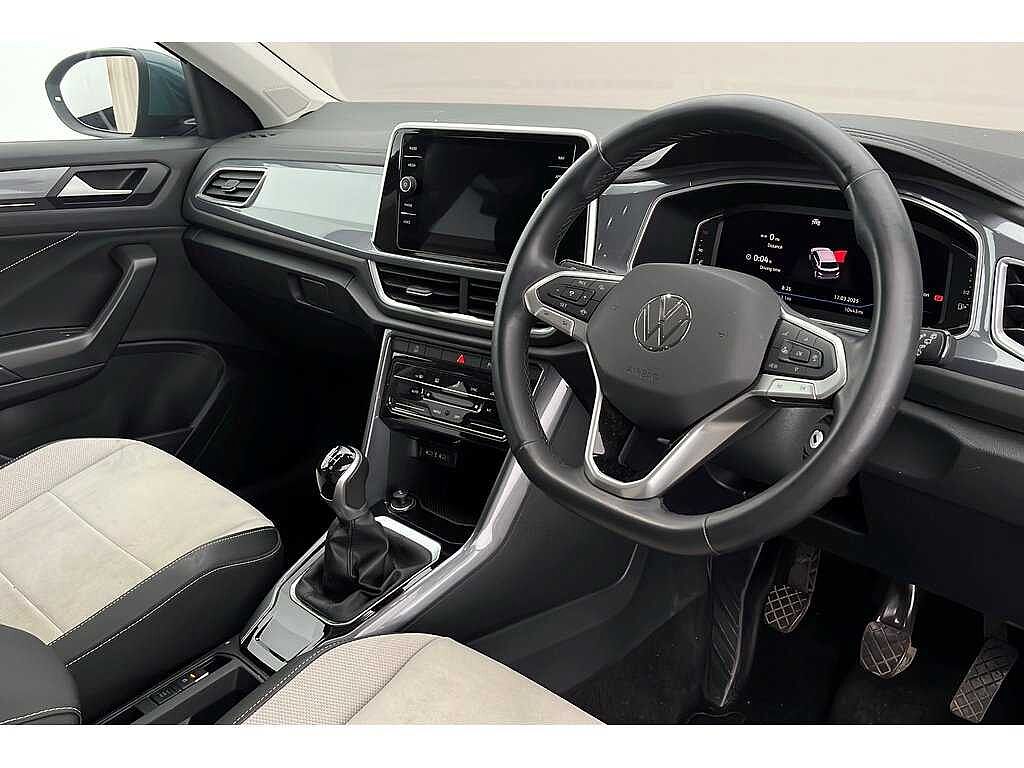Volkswagen T-Roc Style 1.0 TSI 110PS 6-speed Manual 5 Door