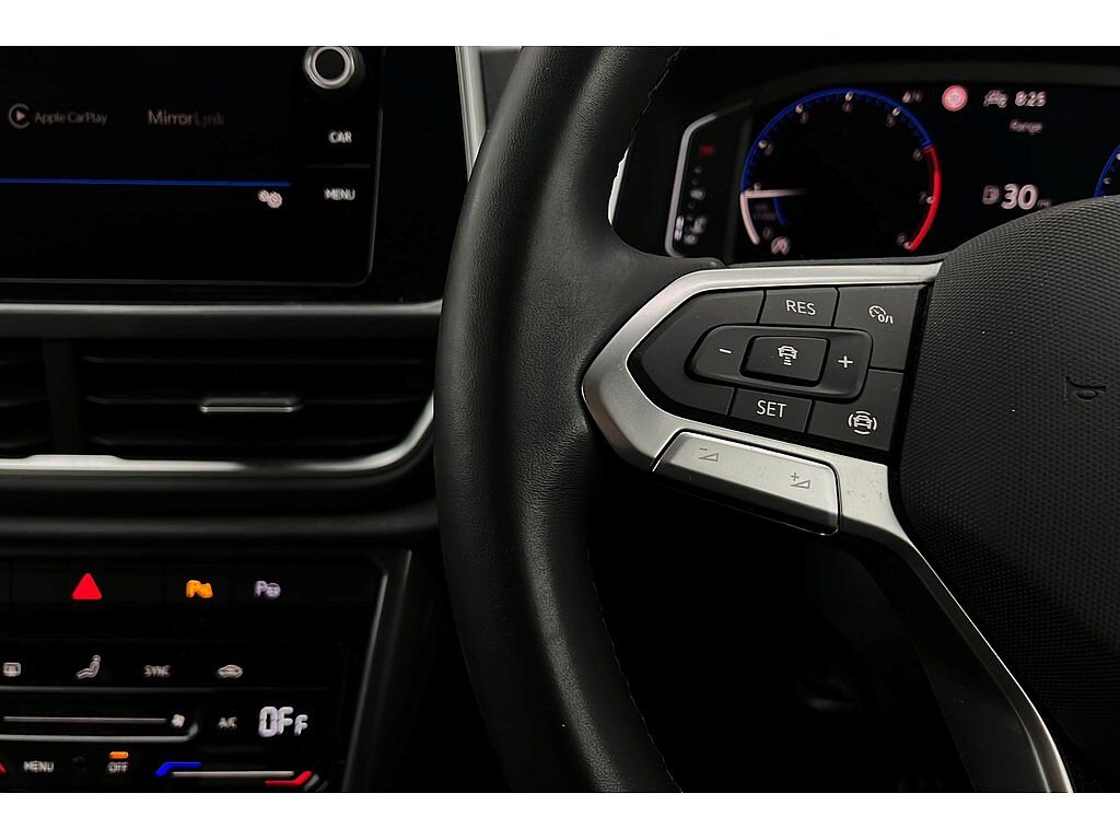 Volkswagen T-Roc Style 1.0 TSI 110PS 6-speed Manual 5 Door