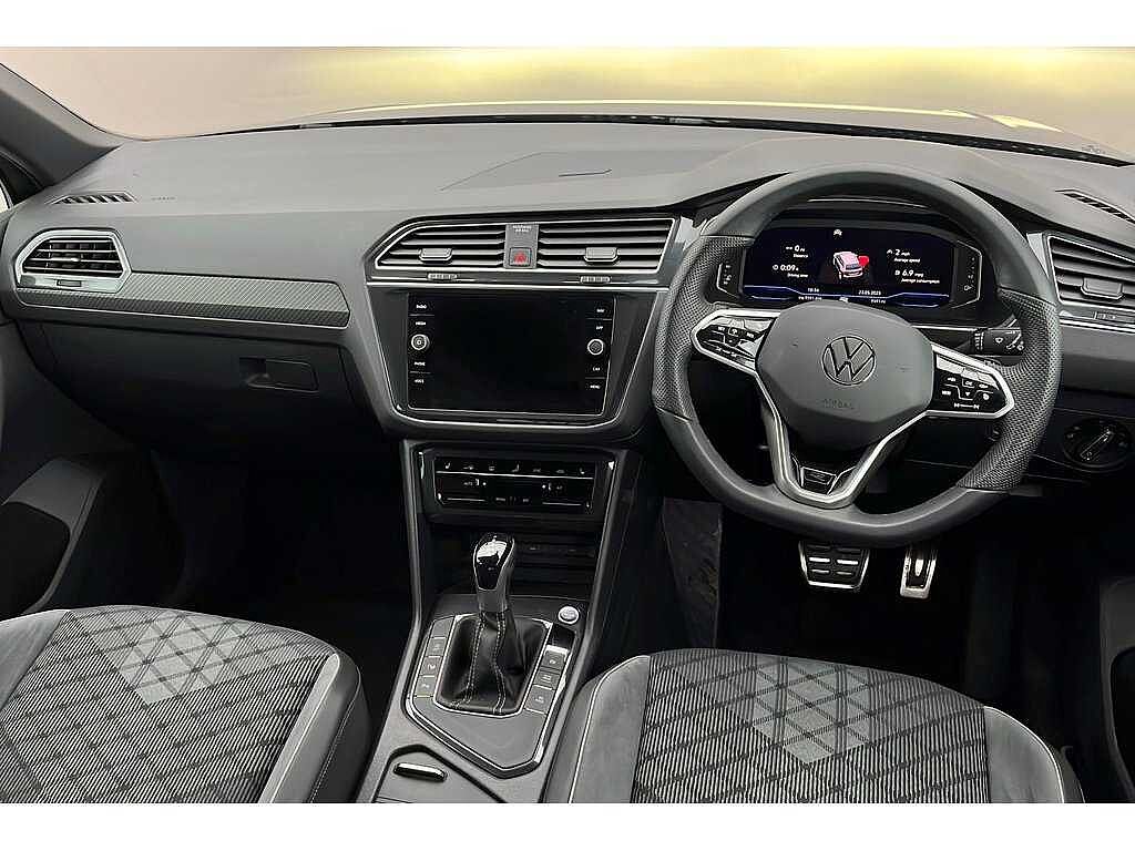 Volkswagen Tiguan 1.5 TSI (150ps) R-Line EVO DSG