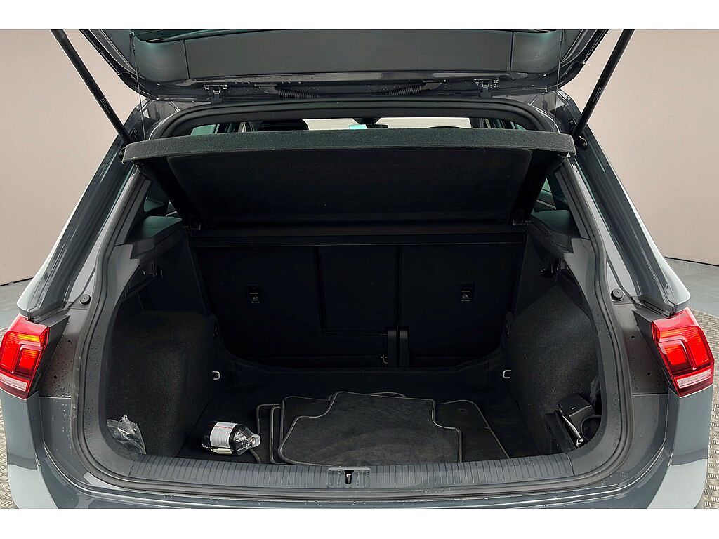 Volkswagen Tiguan 1.5 TSI (150ps) R-Line EVO DSG