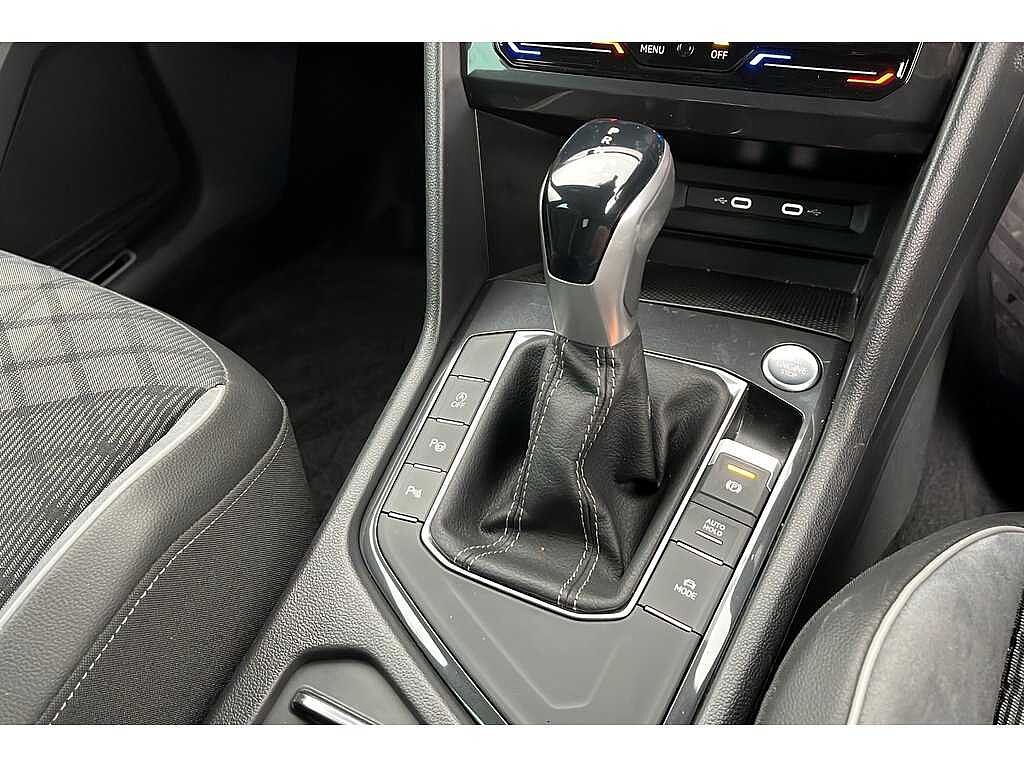 Volkswagen Tiguan 1.5 TSI (150ps) R-Line EVO DSG