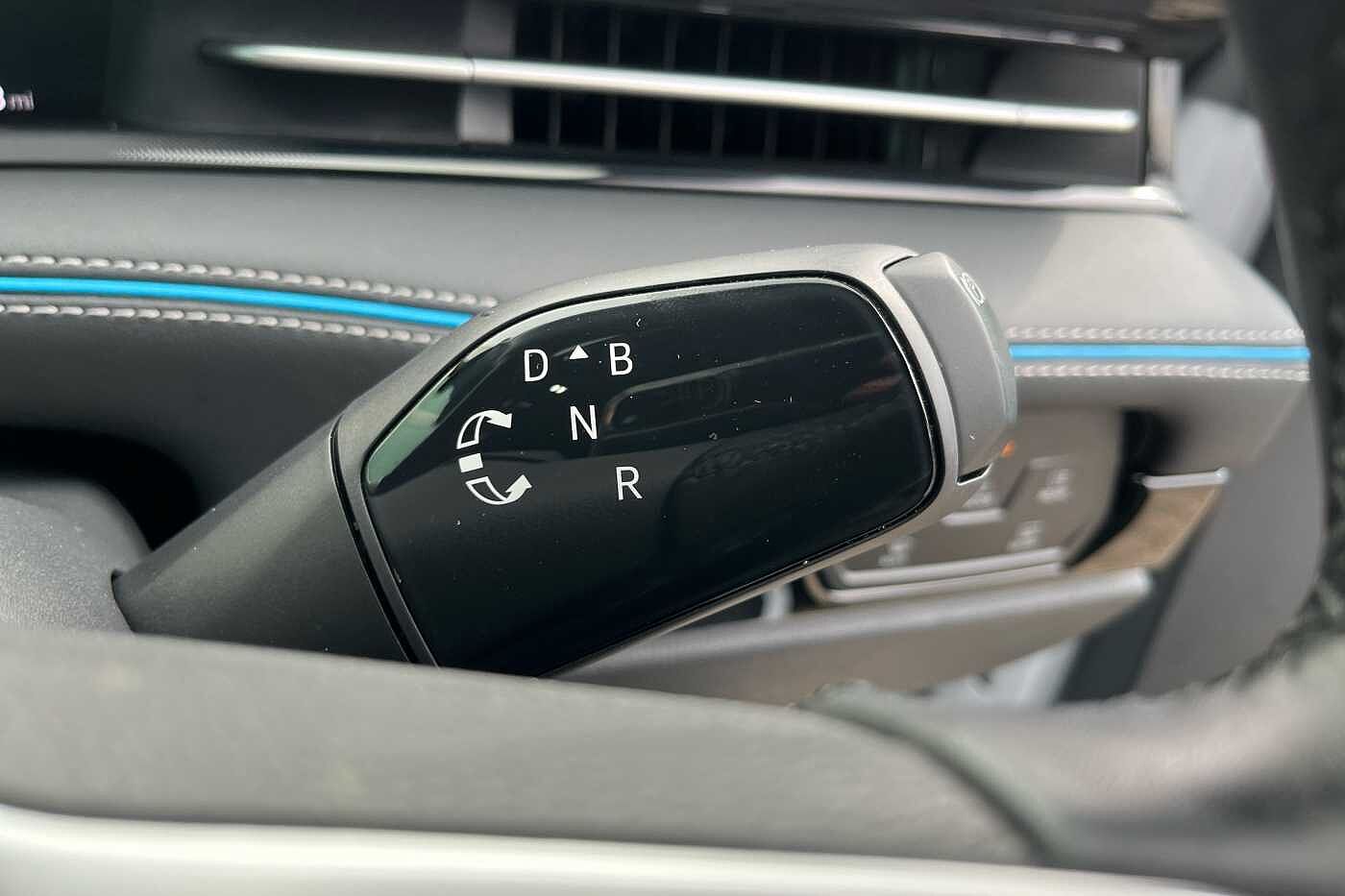 Volkswagen ID.7 Pro Launch Edition 77kWh 286PS Automatic 5 Dr