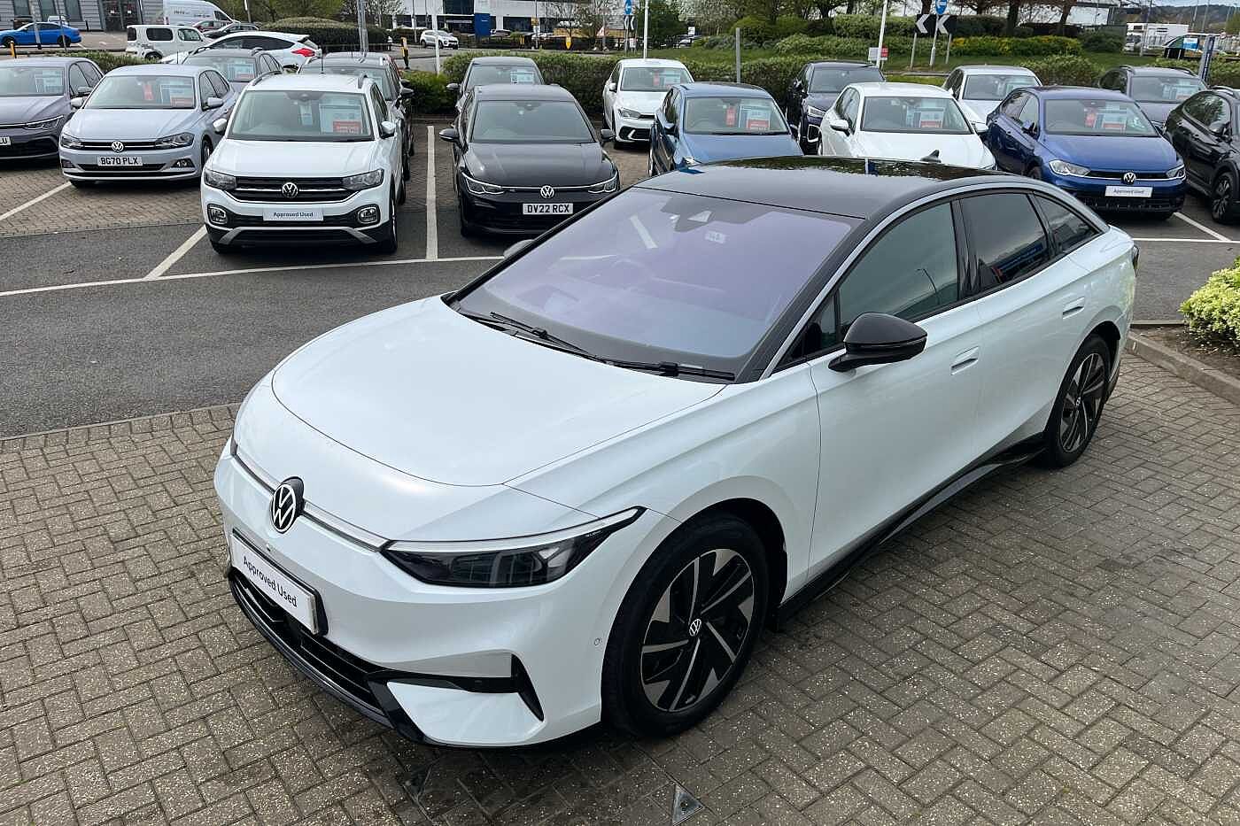 Volkswagen ID.7 Pro Launch Edition 77kWh 286PS Automatic 5 Dr