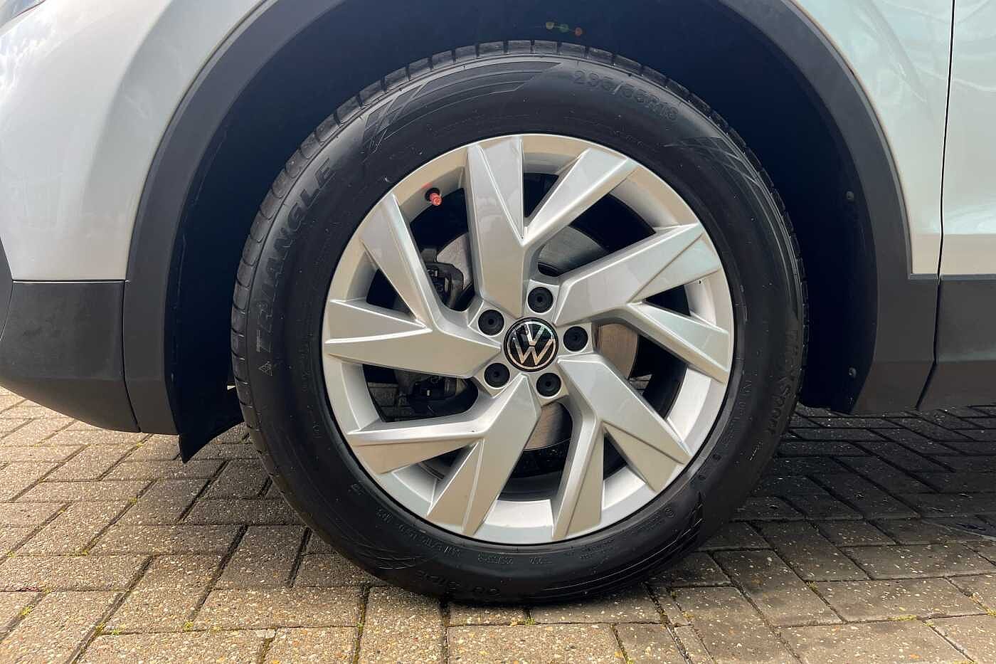 Volkswagen Tiguan 2.0 TDI (150PS) Life SCR DSG 5 door