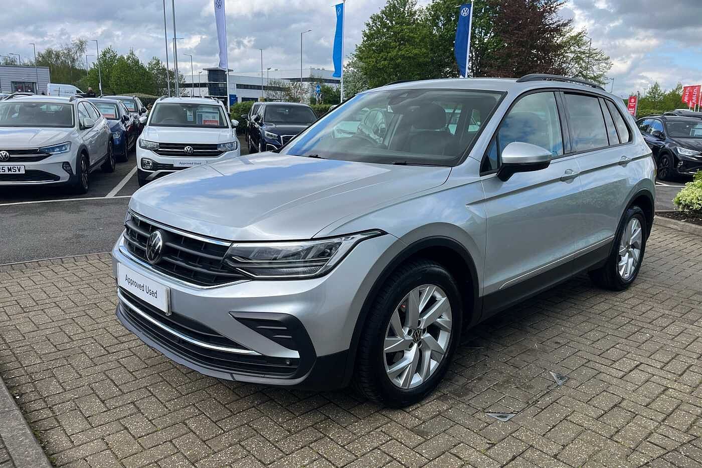 Volkswagen Tiguan 2.0 TDI (150PS) Life SCR DSG 5 door