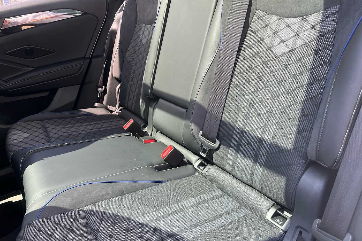 Volkswagen Tiguan 1.5 TSI 272 eHybrid R-Line 5dr DSG