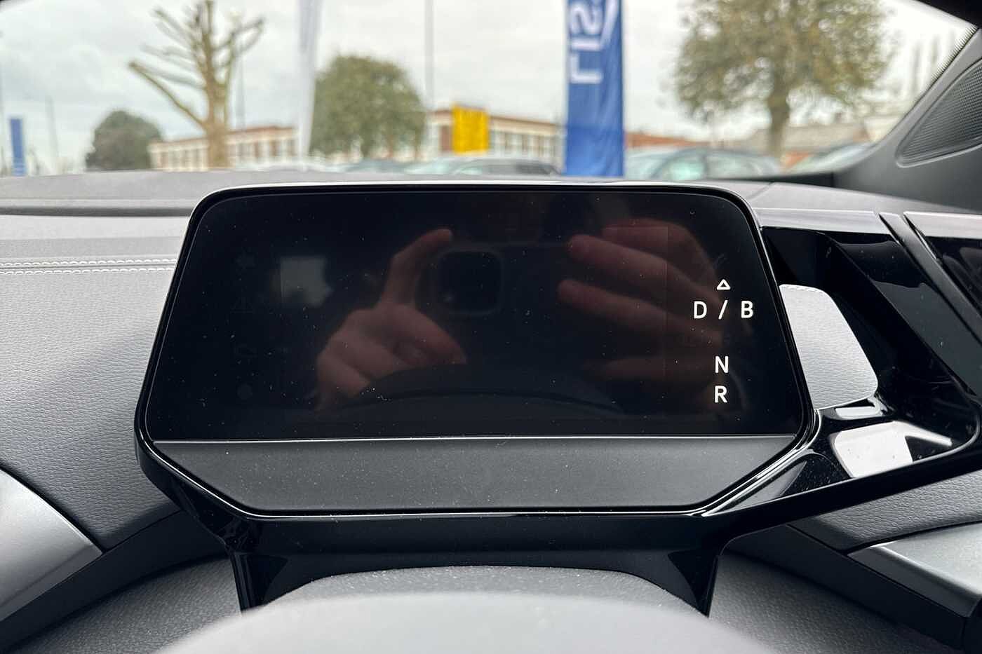Volkswagen ID.4 Family 77kWh Pro Performance 204PS Auto 5 Dr