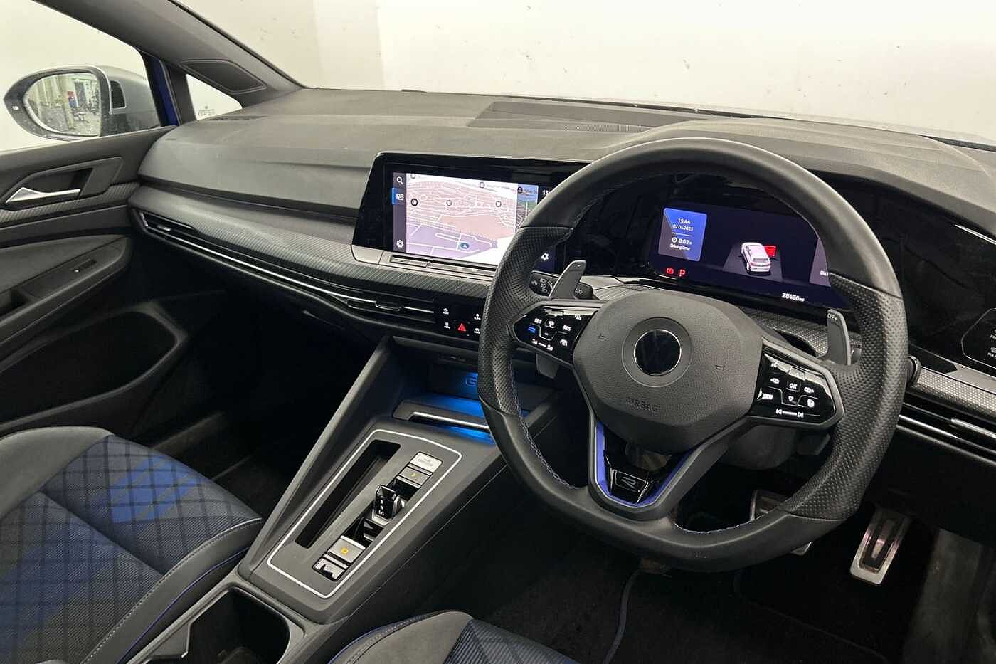 Volkswagen Golf R MK8 2.0 TSI 4Motion 320PS DSG 5 Dr
