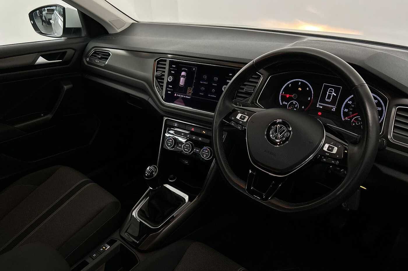 Volkswagen T-ROC 1.6 TDI SE 115PS
