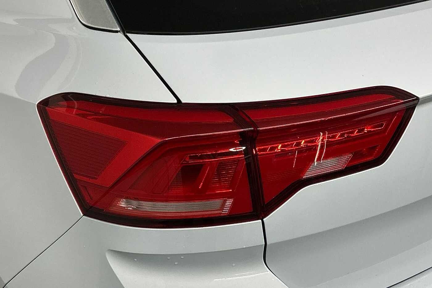 Volkswagen T-ROC 1.0 TSI Design 110PS