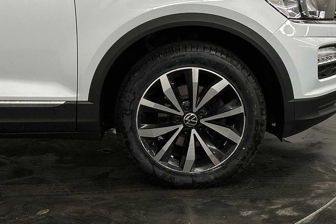 Volkswagen T-ROC 1.0 TSI Design 110PS