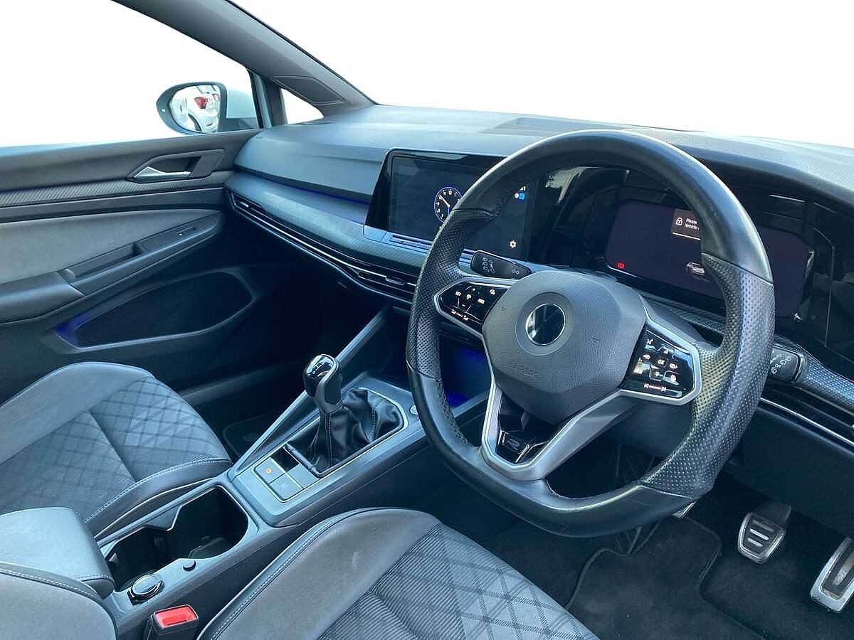 Volkswagen Golf MK8 Hatchback 5-Dr 1.5 TSI (130ps) R-Line EVO