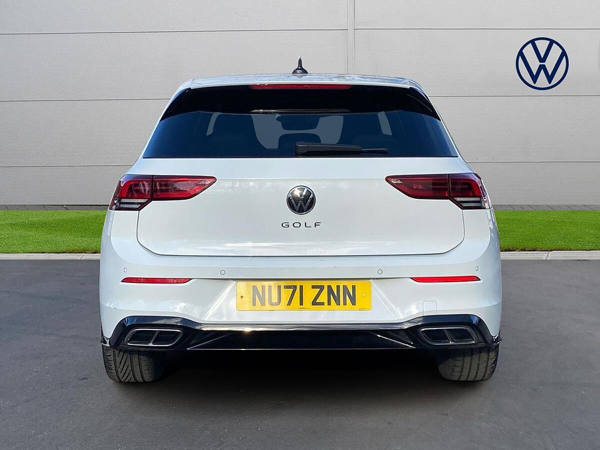 Volkswagen Golf MK8 Hatchback 5-Dr 1.5 TSI (130ps) R-Line EVO