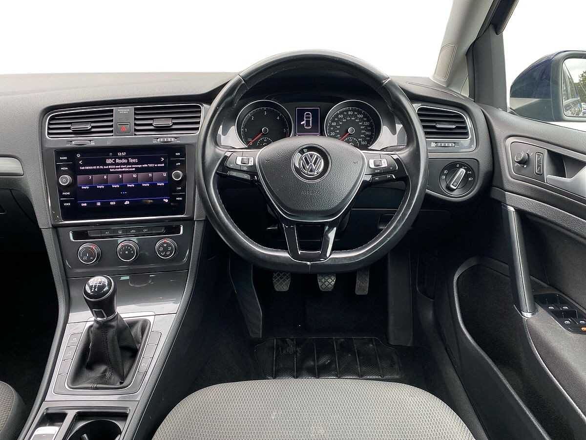 Volkswagen Golf MK7 FL 1.6TDI (115ps) Match 5Dr