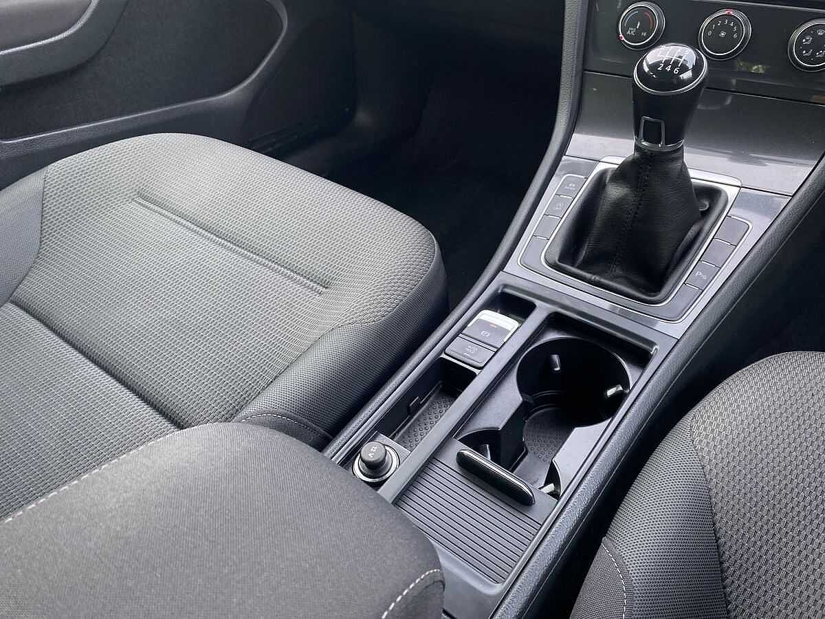 Volkswagen Golf MK7 FL 1.5 TSI (150ps) Match EVO 5Dr
