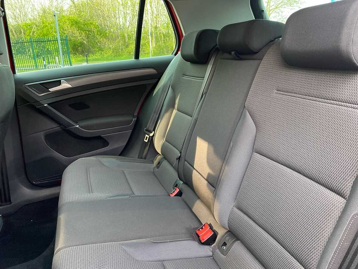 Volkswagen Golf MK7 FL 1.5 TSI (150ps) Match EVO 5Dr