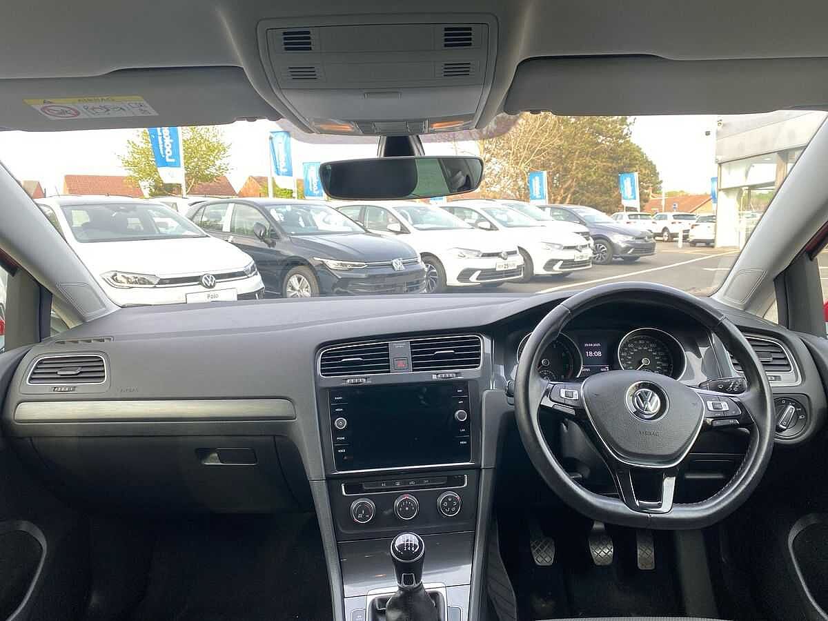 Volkswagen Golf MK7 FL 1.5 TSI (150ps) Match EVO 5Dr
