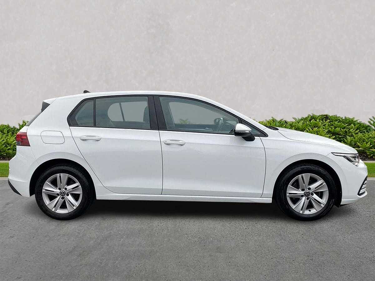 Volkswagen Golf MK8 Hatchback 5-Dr 1.5 TSI (150ps) Life EVO