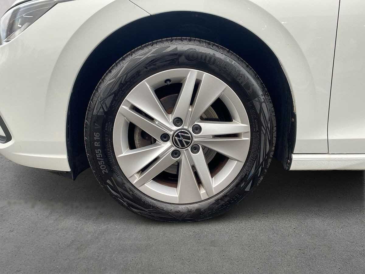Volkswagen Golf MK8 Hatchback 5-Dr 1.5 TSI (150ps) Life EVO