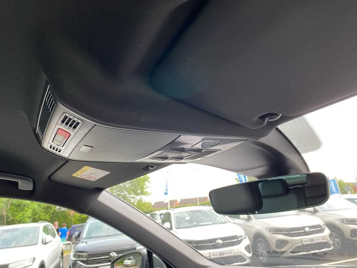 Volkswagen Tiguan 1.5 TSI (150ps) R-Line EVO DSG